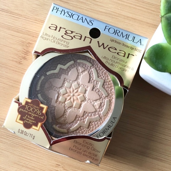 2/$25 Physician’s Formula Argan Oil Bronzer - Picture 2 of 3